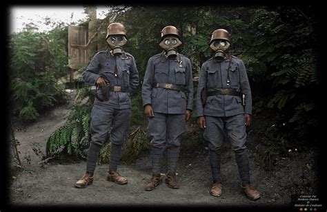 3 German soldiers wearing gas masks, Italian front, ww1, 1917 ...