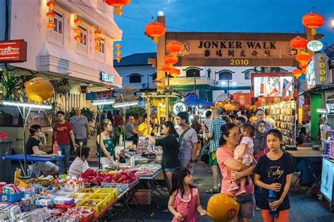 Jonker Street: Pusat Wisata Kuliner Melaka yang Kaya Akan Sejarah | MediSata