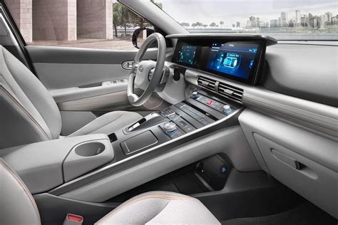 Fotos Interiores - Hyundai NEXO (2018) - km77.com