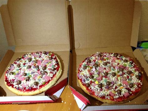 Pizza Birthday Cakes - CakeCentral.com