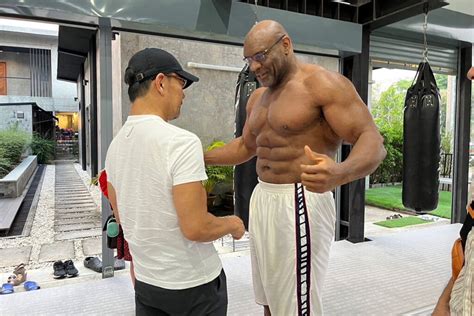 Nobuyuki Sakakibara reunited with Bob Sapp! | Asian MMA