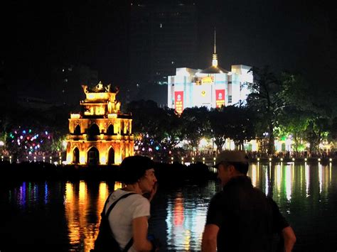 VietNam Travel: Ho Guom - Ha Noi By night