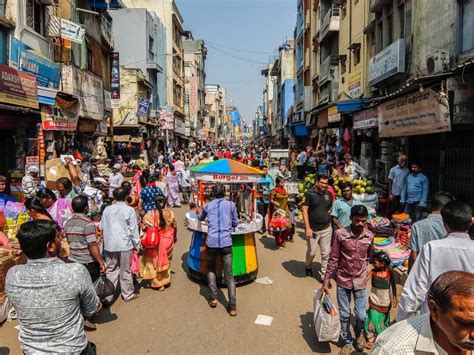 Crowded Street View in Bangalore Editorial Photography - Image of ...