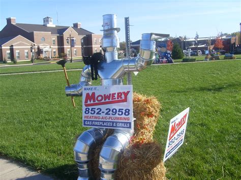 Mowery Heating-A/C-Plumbing - Halloween Display: Brownsburg, Indiana. | Halloween displays ...