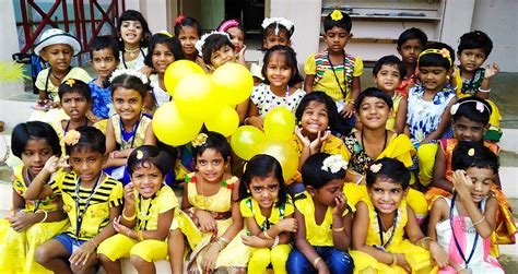 Yellow day celebrations | Kamaraj School