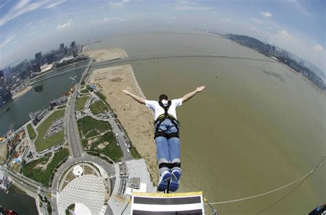 Bungee Jumping Macau Tower South Central China