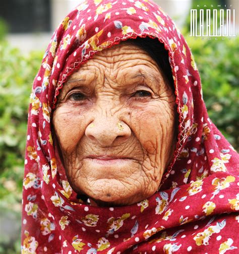 File:Old woman of Swat.jpg - Wikimedia Commons