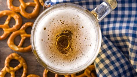 Oktoberfest Beer Recipe: How To Enjoy the Popular Festival at Home