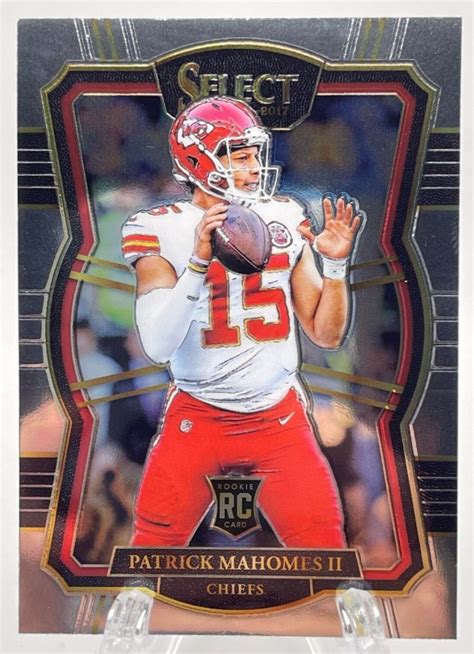 What Is The Best Patrick Mahomes Rookie Card? - CardLines.com