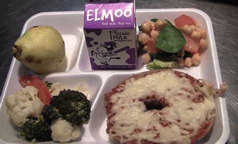 New York City schools dish out healthy lunches - Pavement Pieces