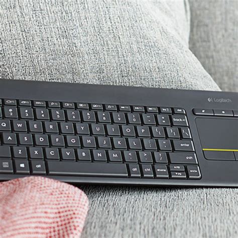 Logitech K400 Plus Touchpad Keyboard For TV Connected PC | atelier-yuwa.ciao.jp