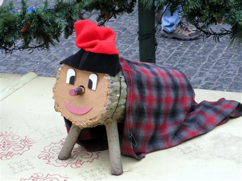 Caga tió, une tradition catalane incontournable à Noël