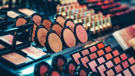 10 Luxury Cosmetics & High-End Makeup Products You Must Own