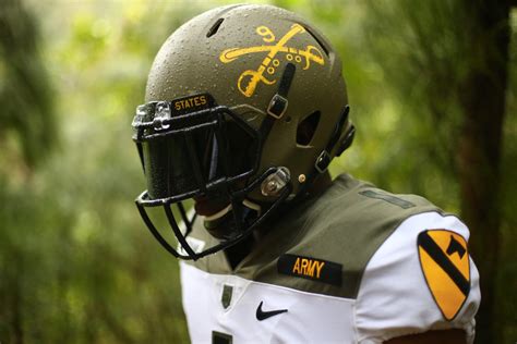 Army to honor 1st Cavalry Division with sleek uniforms against rival Navy