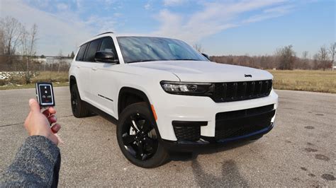 2023 Jeep Grand Cherokee Altitude 4X4 Start Up Walkaround POV Test Drive and Review - YouTube