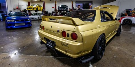 Smokey Nagata Sells Top Secret Gold R32 Skyline GT-R To US Car Collector