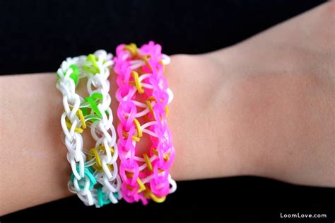 How to Make a Rainbow Loom Loop Bracelet