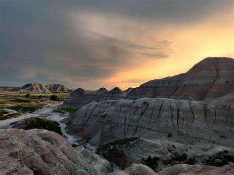 Badlands and Black Hills Adventure – Active World Journeys