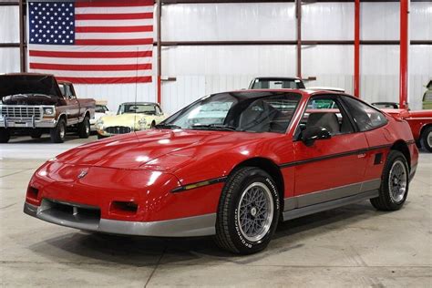 1986 Pontiac Fiero | GR Auto Gallery