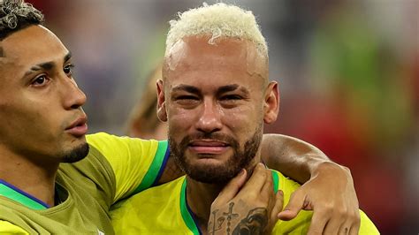 Watch: Heartbroken Neymar Cries Relentlessly After Brazil's World Cup Exit - RB Webcity