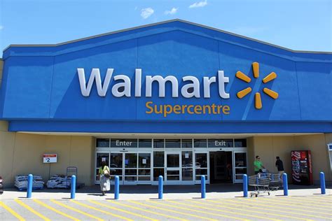 Walmart Is Extending Its Hours Again Starting in Mid-November