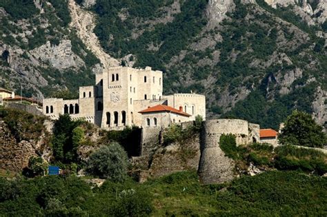 Excursión a Kruja desde Tirana - Reserva online en Civitatis.com