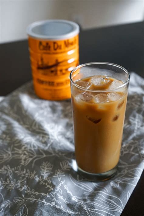 Ca Phe Sua Da - Vietnamese Iced Coffee