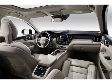 2021 Volvo XC60: 200 Interior Photos | U.S. News