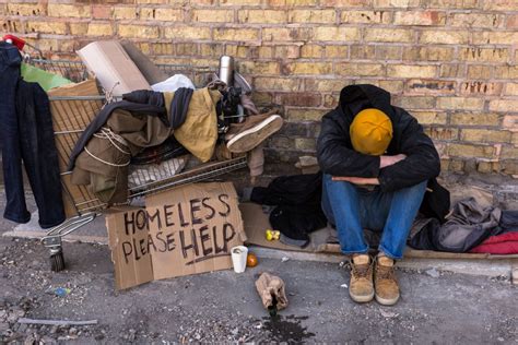 Housing Homeless People Helps Prevent Infectious Diseases - Invisible People