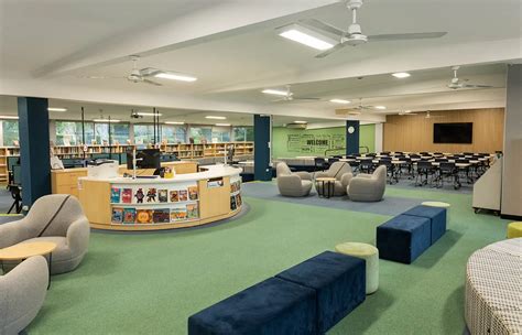 Blacktown Boys High School Library - Abaxkf