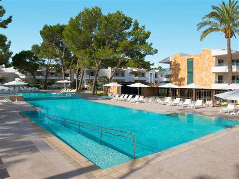 Luxury 5 star hotel in Majorca | Iberostar Playa de Muro Village