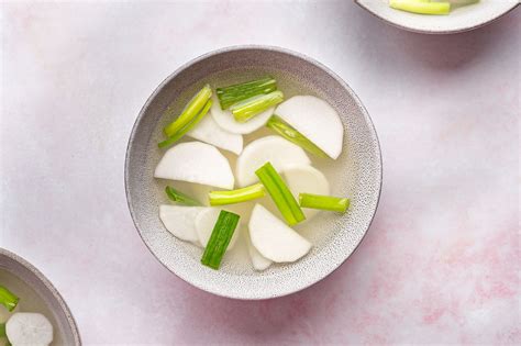 Korean White Radish Kimchi (Dongchimi) Recipe