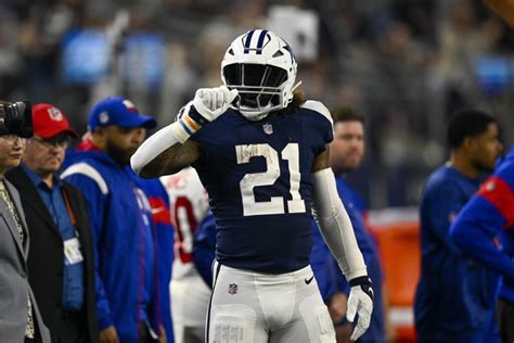 Ezekiel Elliott Fantasy Projections: Should You Draft Elliott in ...