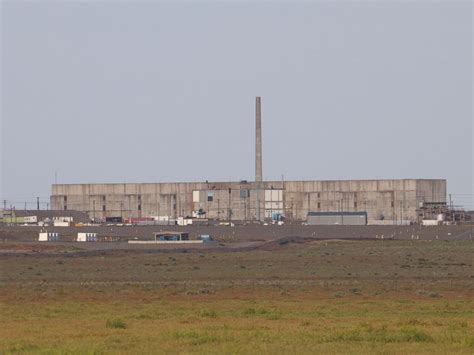 Hanford nuclear site incident raises questions about health, cancer ...