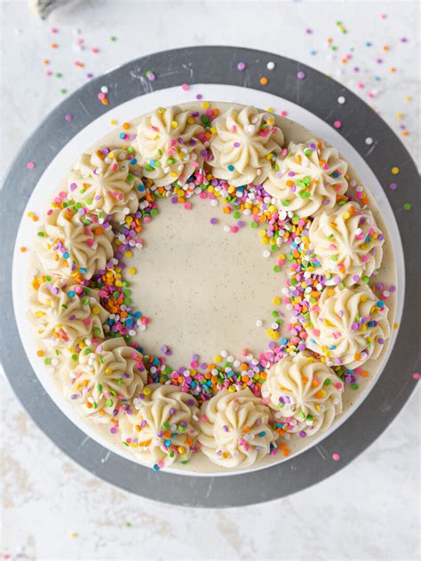 Vanilla Bean Cake: Delicious Layer Cake Recipe