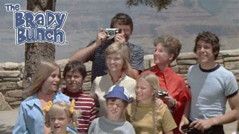 The Brady Bunch at the Grand Canyon - Season 3 (1971-1972) | The brady bunch, Kids memories, Eve ...