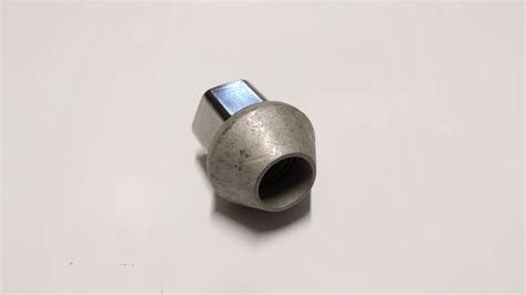 Volvo C30 Wheel Lug Nut. A single lug nut for a vehicle wheel - 31200241 | Volvo Cars Mall of ...