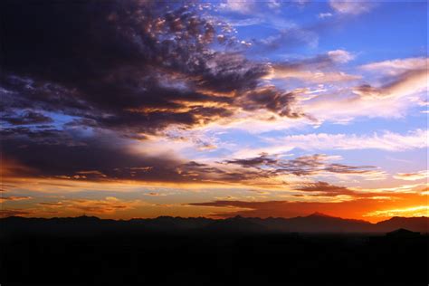 Papago Park Sunset – IdyllopusPress Presents