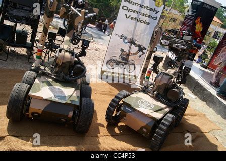 Remotely controlled Daksh Robots of Indian Army developed by Defence ...