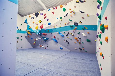 Bouldering Walls | Kong Climbing Ltd.