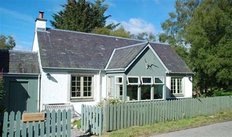 self-catering Loch Ness | Cottage, Holiday cottage, Scotland highlands