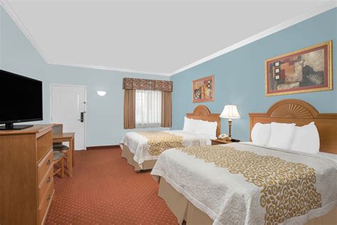 Days Inn by Wyndham Robstown | Robstown, TX Hotels