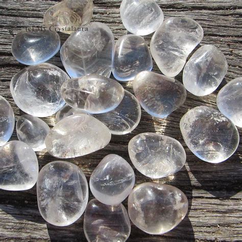 Clear Quartz - Buy Crystals Online - My CrystalAura