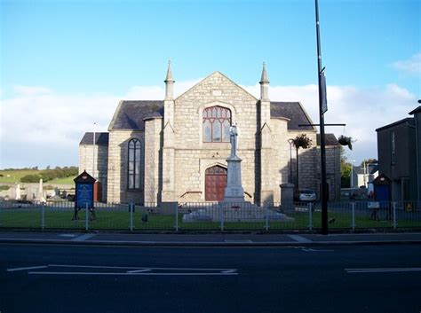 The Mourne Presbyterian Church, Kilkeel © Eric Jones cc-by-sa/2.0 :: Geograph Britain and Ireland