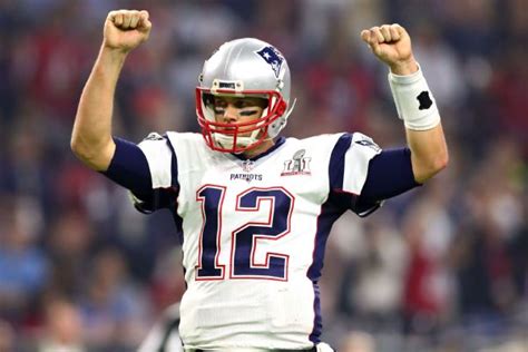 Tom Brady earns Super Bowl LI MVP honors