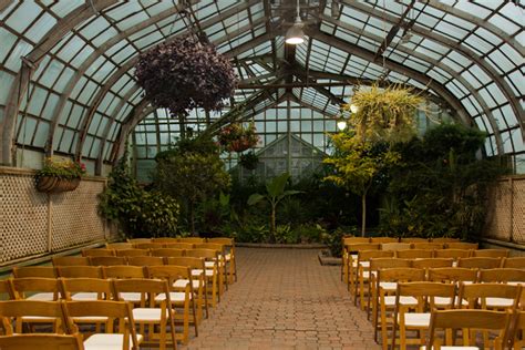 Jade & Doug | Lincoln Park Conservatory Wedding | Poe Photography