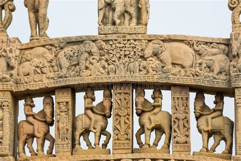 Sanchi Stupa, Ancient Buddhist Hindu Statue Details, Religion Mystery ...