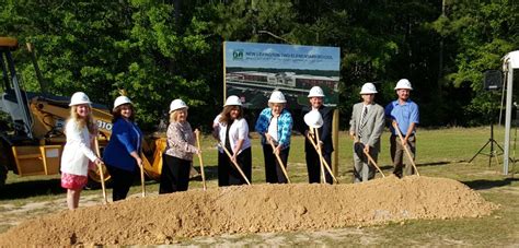 Ground Broken For New District 2 Elementary School - WestMetroNews