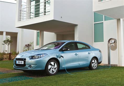 RENAULT FLUENCE - Review and photos