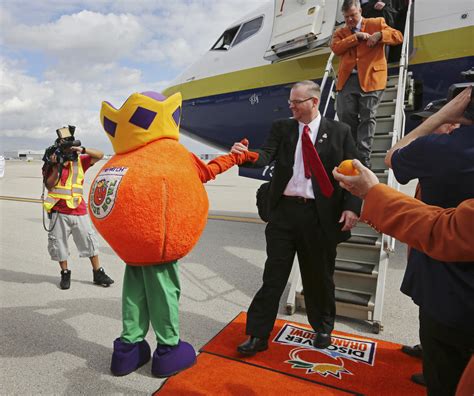 2013 Orange Bowl - Photo 11 - Pictures - CBS News